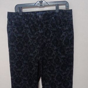Charter Club Black Patterned Floral Jeans 19 1/2" Inch Waist